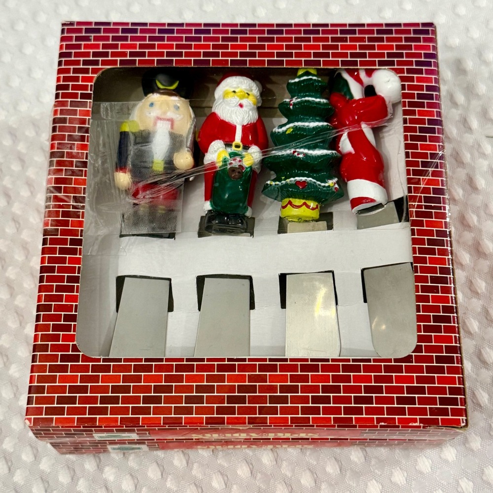 2-Sets/Set of 4 Garden Ridge Christmas Stainless Steel Spreaders both NEW Sealed